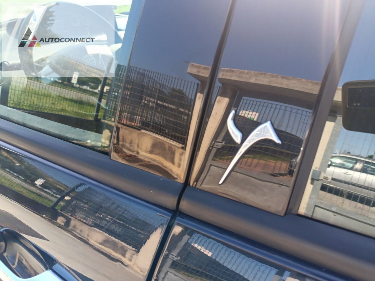 Lancia Ypsilon 1.2 69 CV 5 porte Platinum (11)