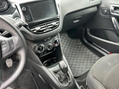 Peugeot 208 75 5 porte Allure (13)