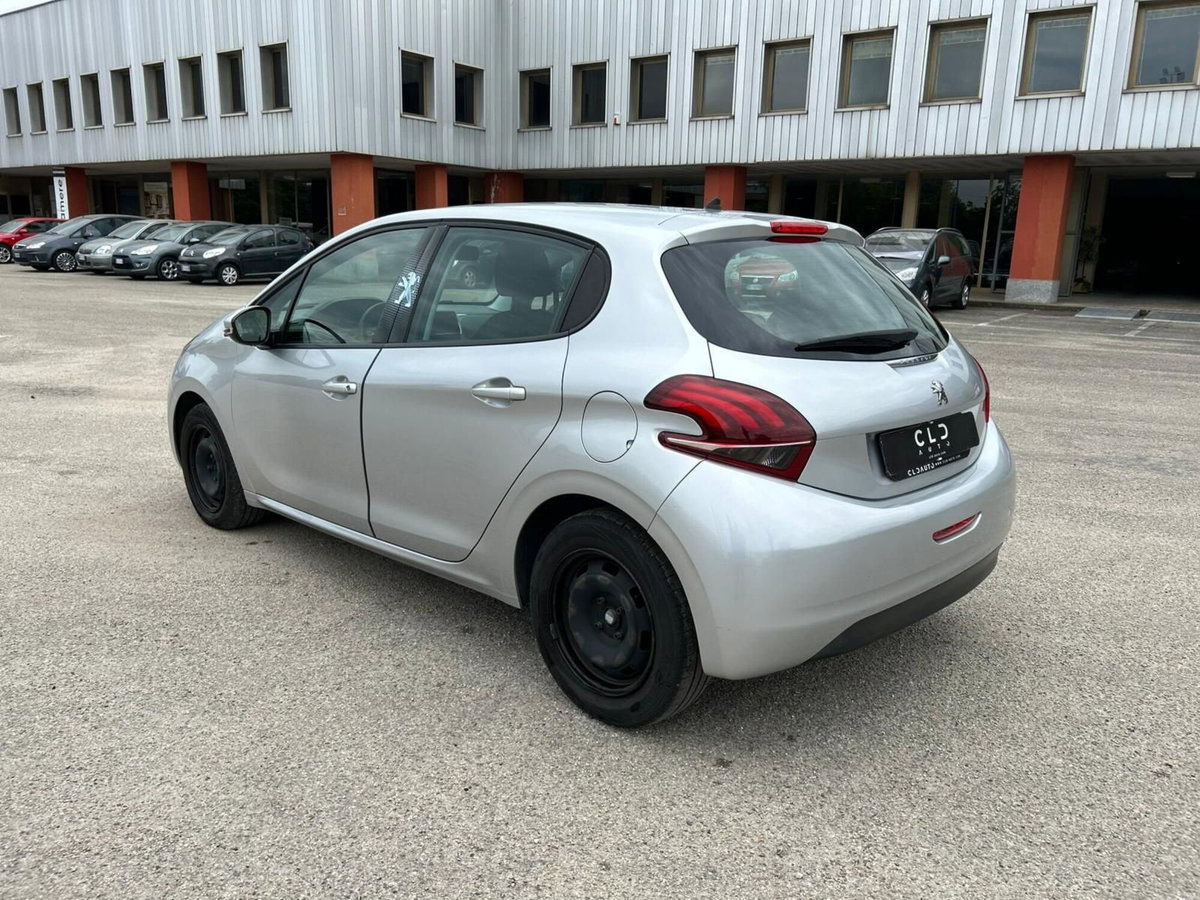 Peugeot 208 75 5 porte Allure (5)