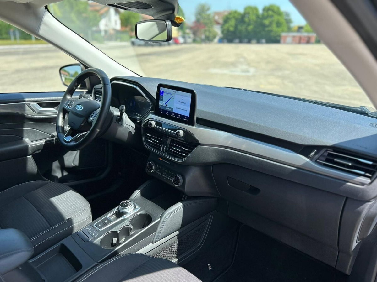 Ford Kuga 1.5 EcoBlue 120 CV aut. 2WD ST-Line X Design (12)