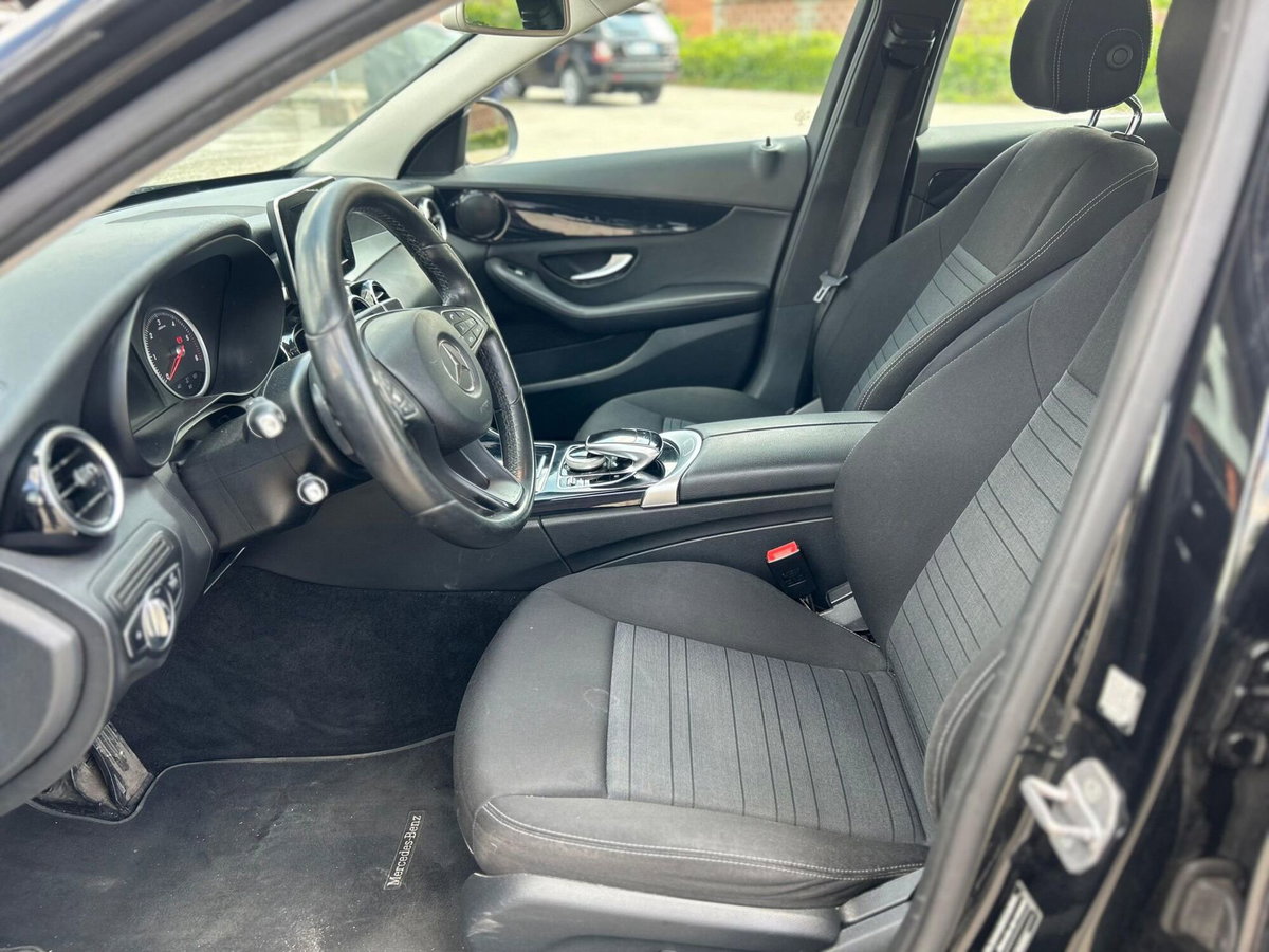 Mercedes-Benz Classe C Station Wagon 220 d Premium (7)