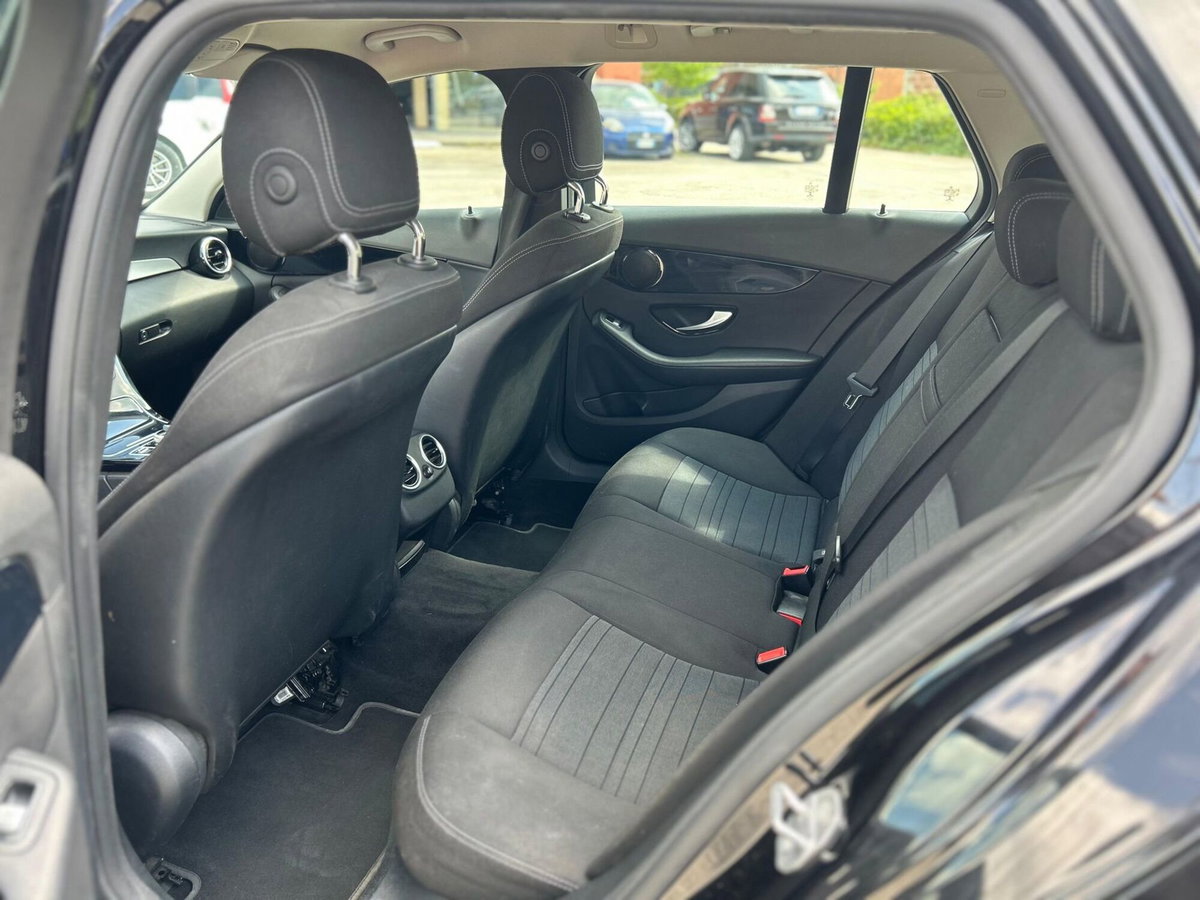Mercedes-Benz Classe C Station Wagon 220 d Premium (8)