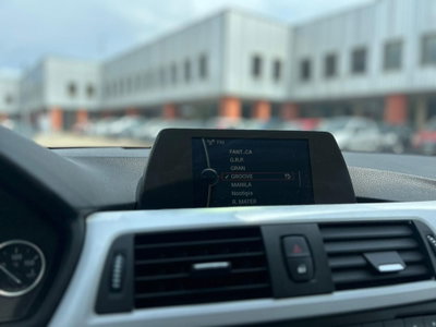 BMW Serie 3 Touring 316d (15)