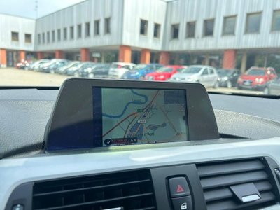 BMW Serie 3 Touring 316d (16)