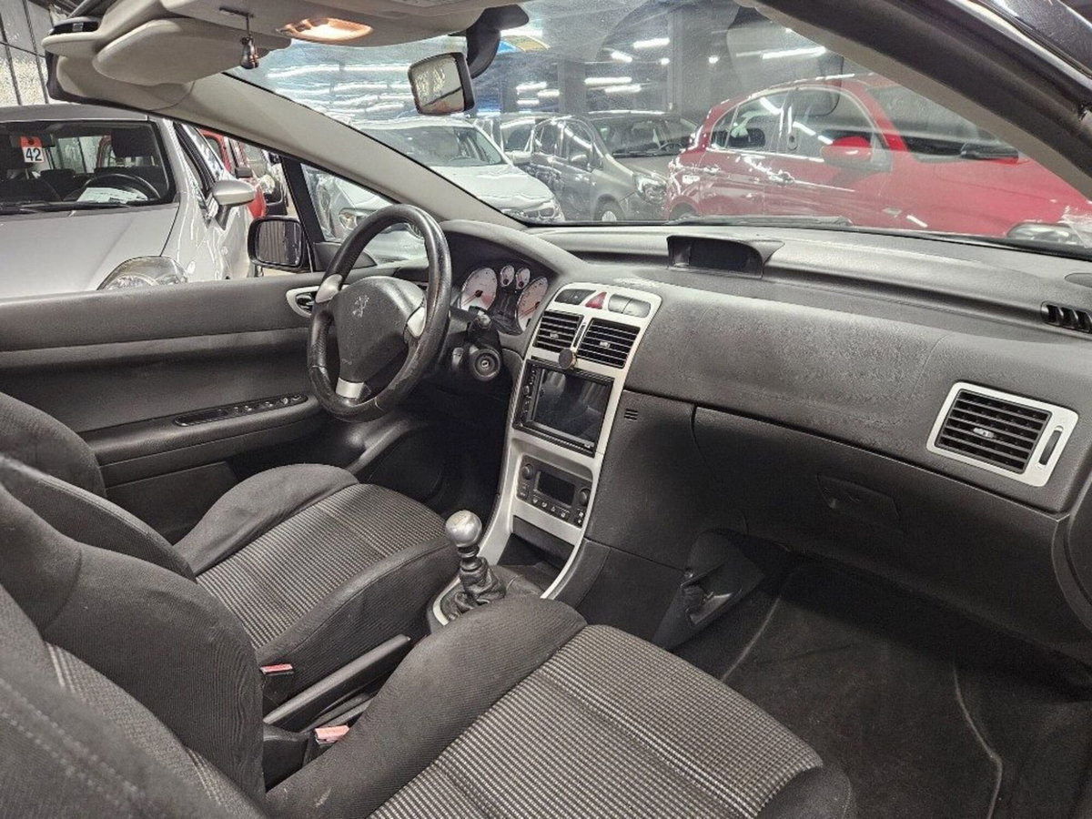 Peugeot 307 Cabrio 16V HDi FAP CC Australian (11)