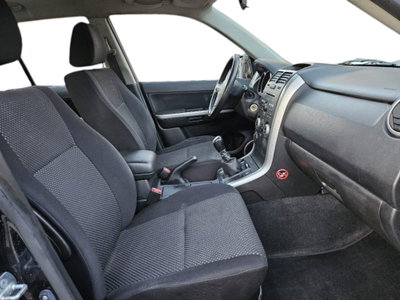 Suzuki Grand Vitara 1.9 DDiS 5 porte Crossover (12)