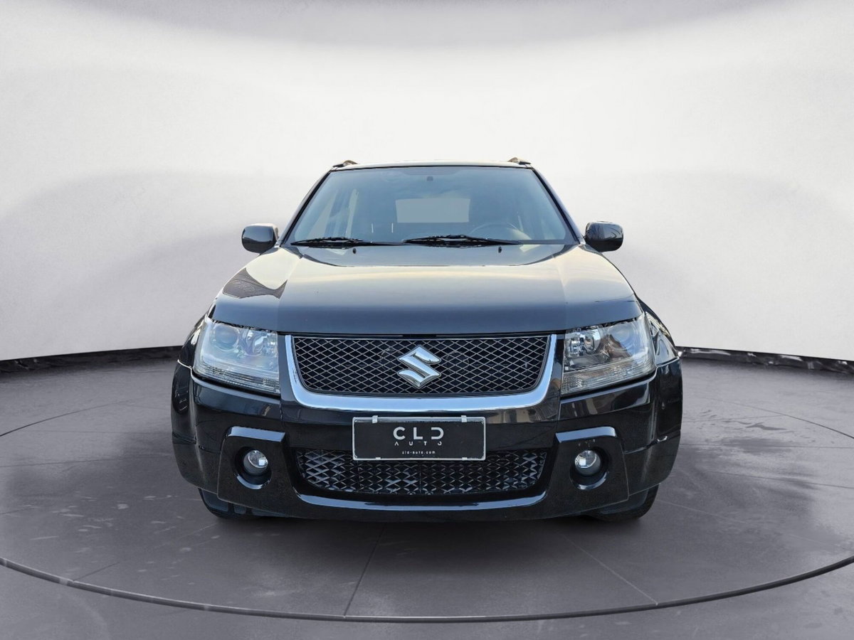 Suzuki Grand Vitara 1.9 DDiS 5 porte Crossover (2)