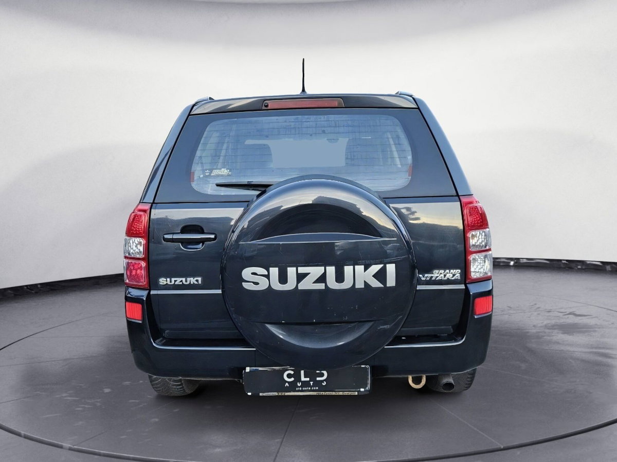 Suzuki Grand Vitara 1.9 DDiS 5 porte Crossover (5)