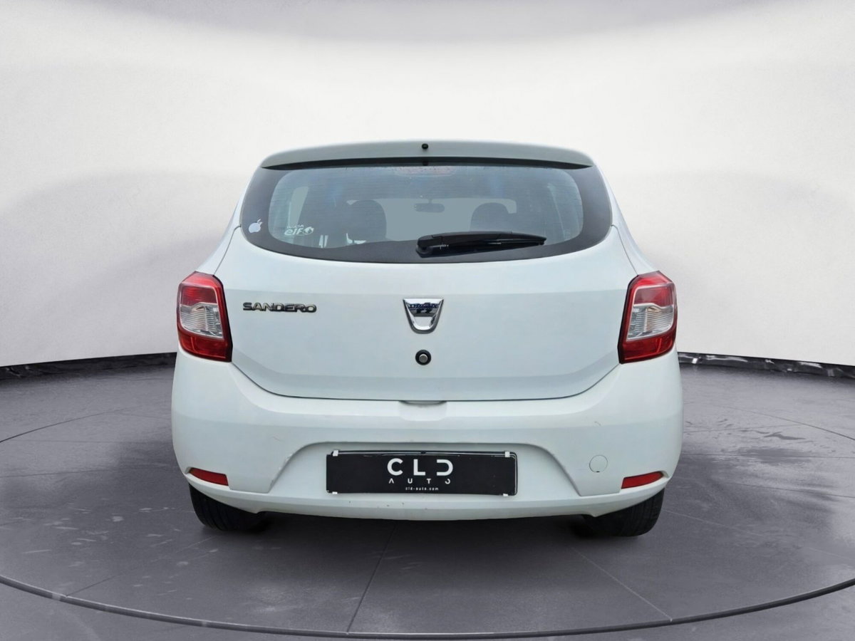 Dacia Sandero 1.2 75CV Extra (4)