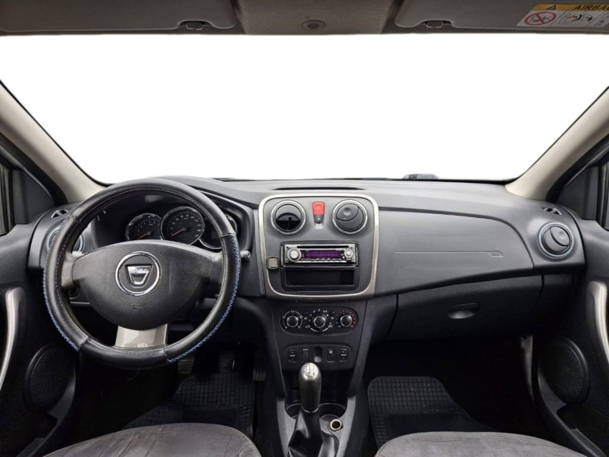 Dacia Sandero 1.2 75CV Extra (7)