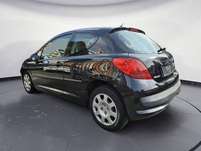 Peugeot 207 HDi 70CV 3p. ONE Line (5)