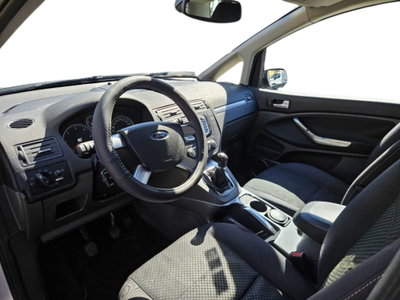Ford C-Max 1.6 TDCi 90 CV Titanium (9)