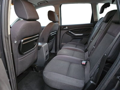 Ford C-Max 1.6 TDCi 90 CV Titanium (11)