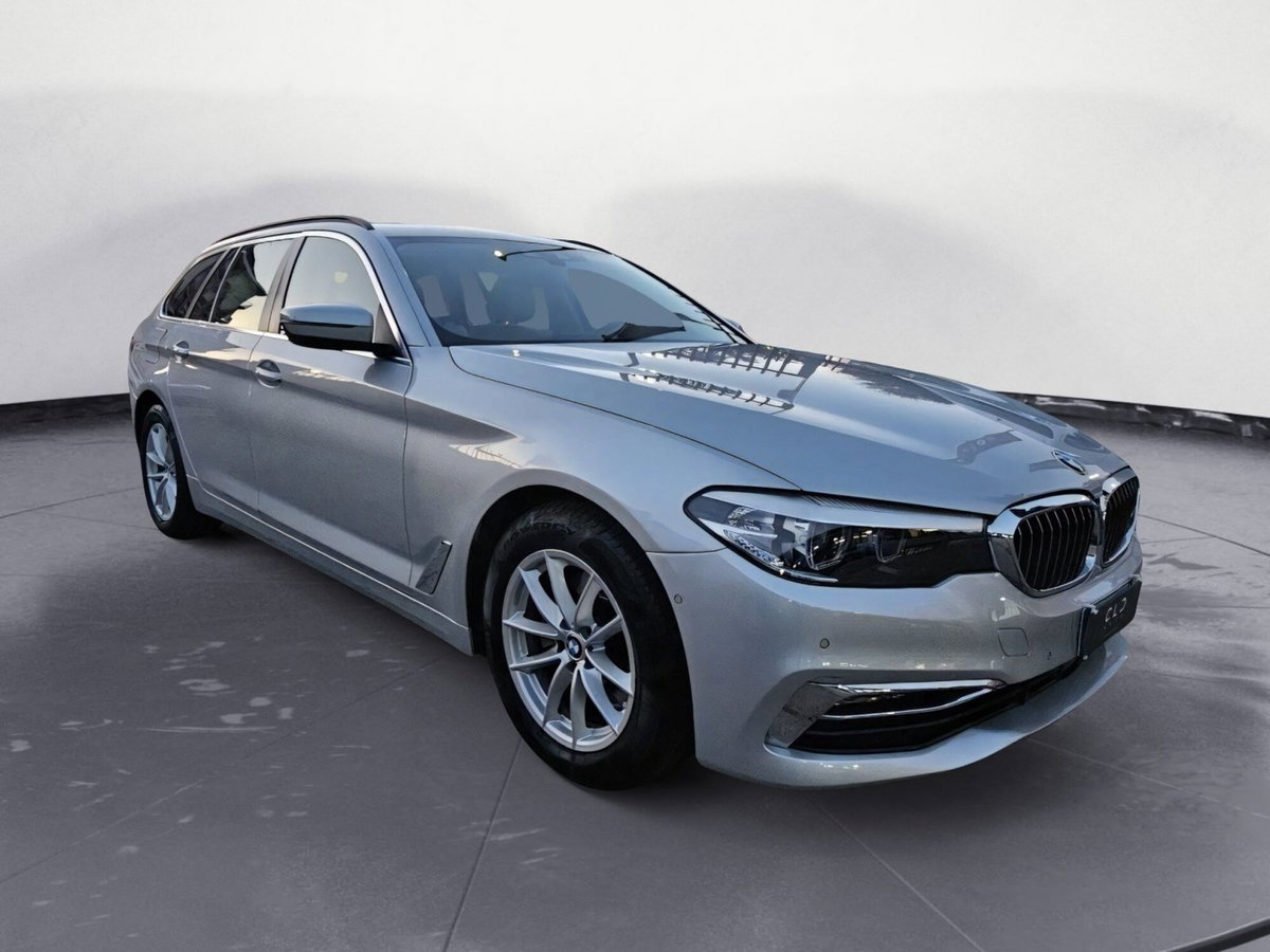 BMW Serie 5 Touring 520d  Luxury (3)