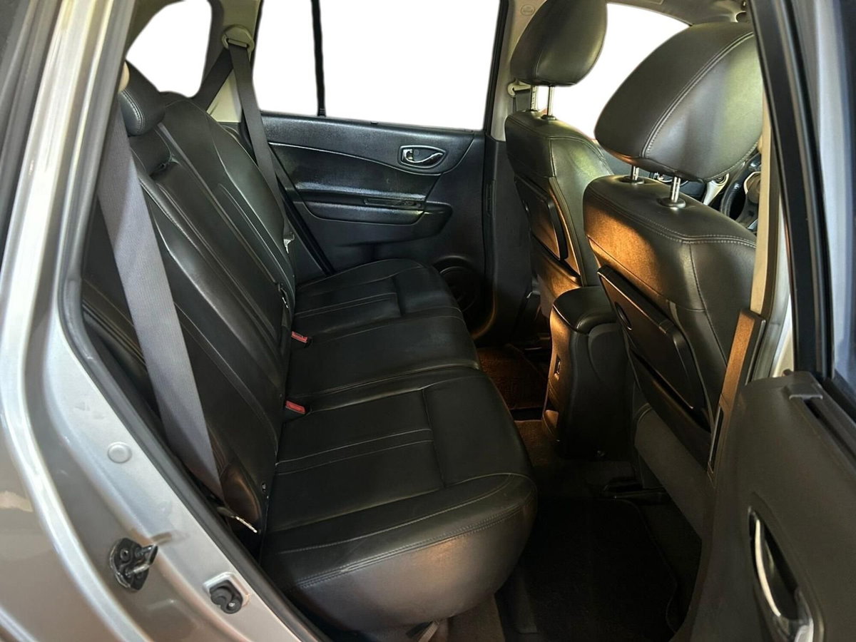Renault Koleos 2.0 dCi 175CV 4X4 Dynamique (6)