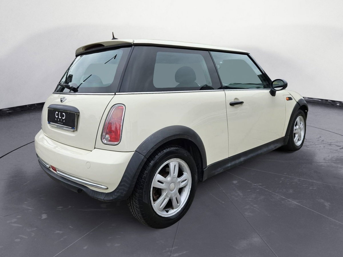 MINI Mini 1.4 tdi One D (3)