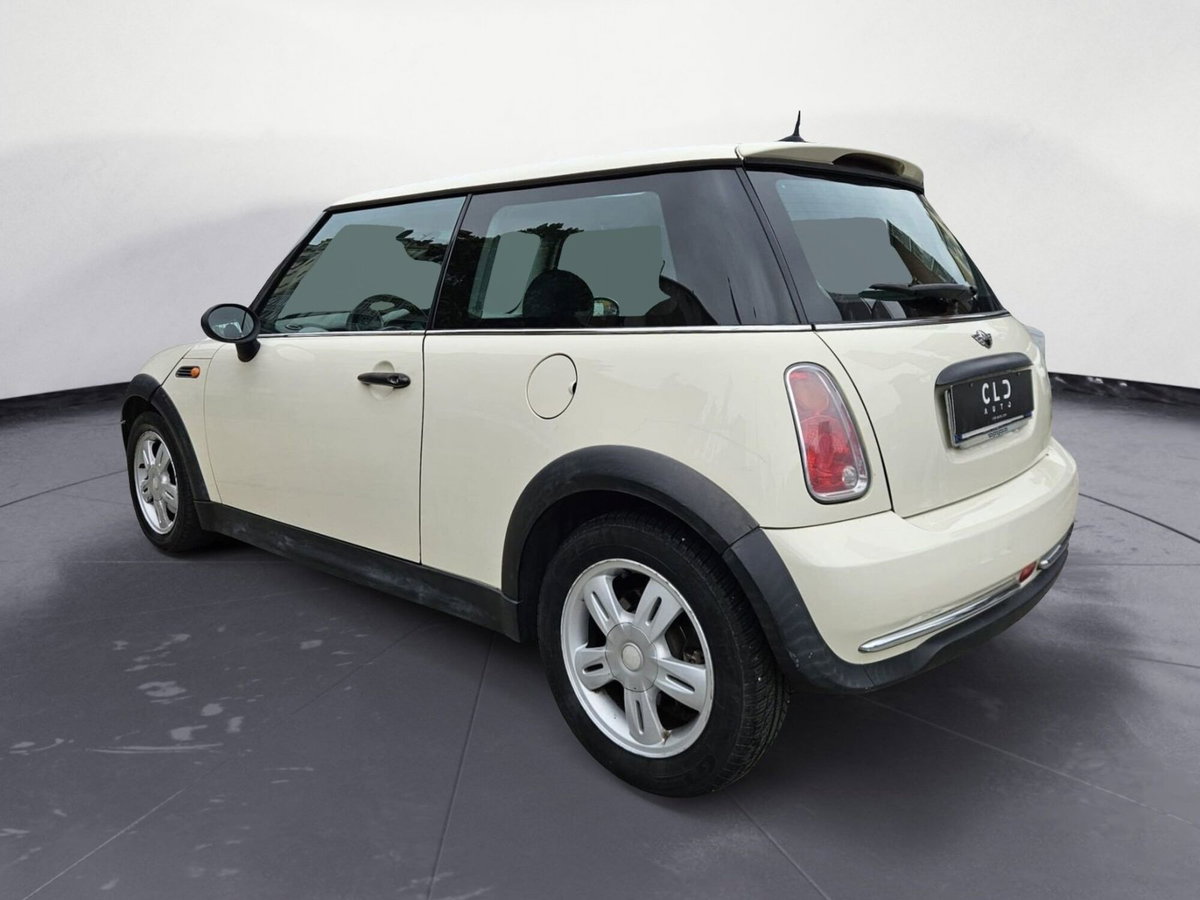 MINI Mini 1.4 tdi One D (5)