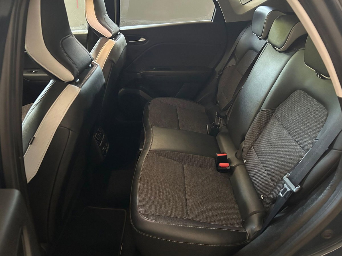 Renault Captur TCe 100 CV GPL FAP Intens (9)