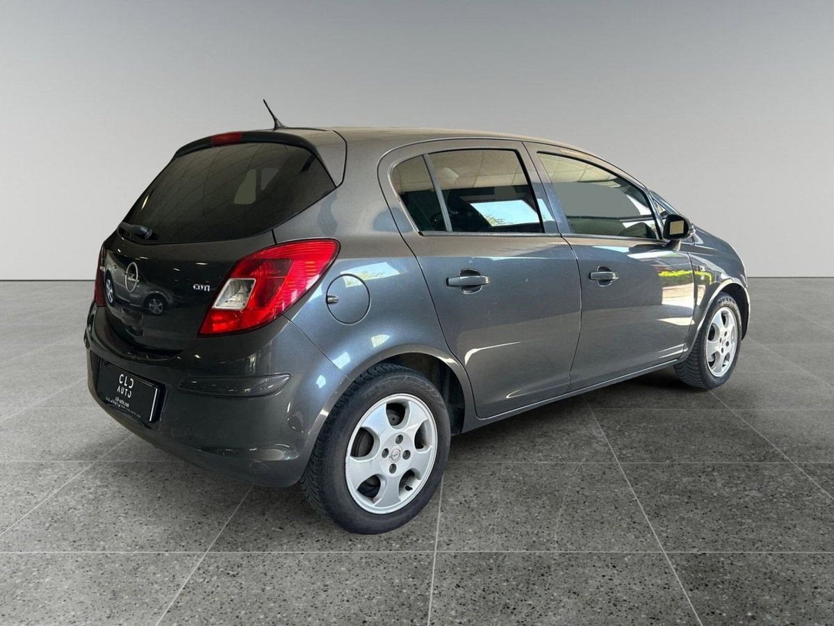 Opel Corsa 1.3 CDTI 75CV ecoFLE5 porte Edition (4)