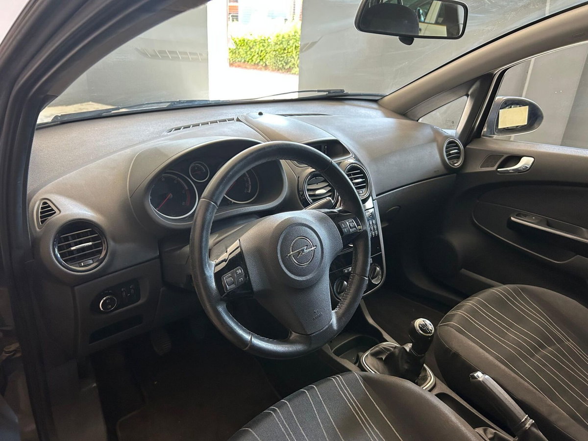 Opel Corsa 1.3 CDTI 75CV ecoFLE5 porte Edition (7)
