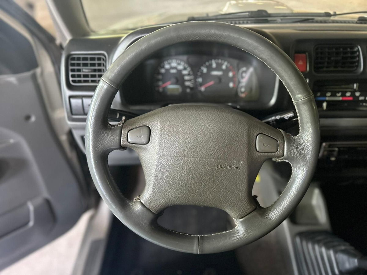 Suzuki Jimny 1.5 DDiS cat 4WD (10)