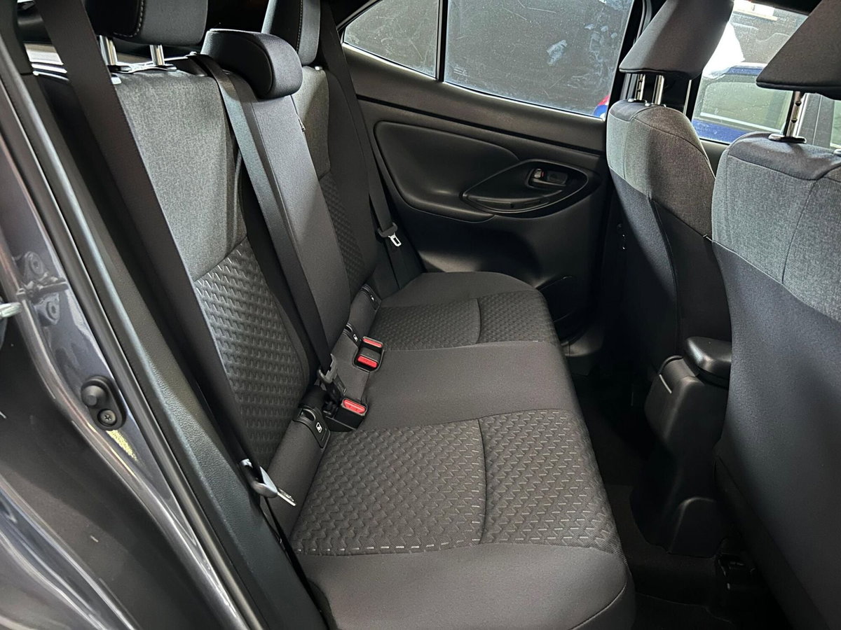 Toyota Yaris Cross Trend fwd 130cv e-cvt (10)