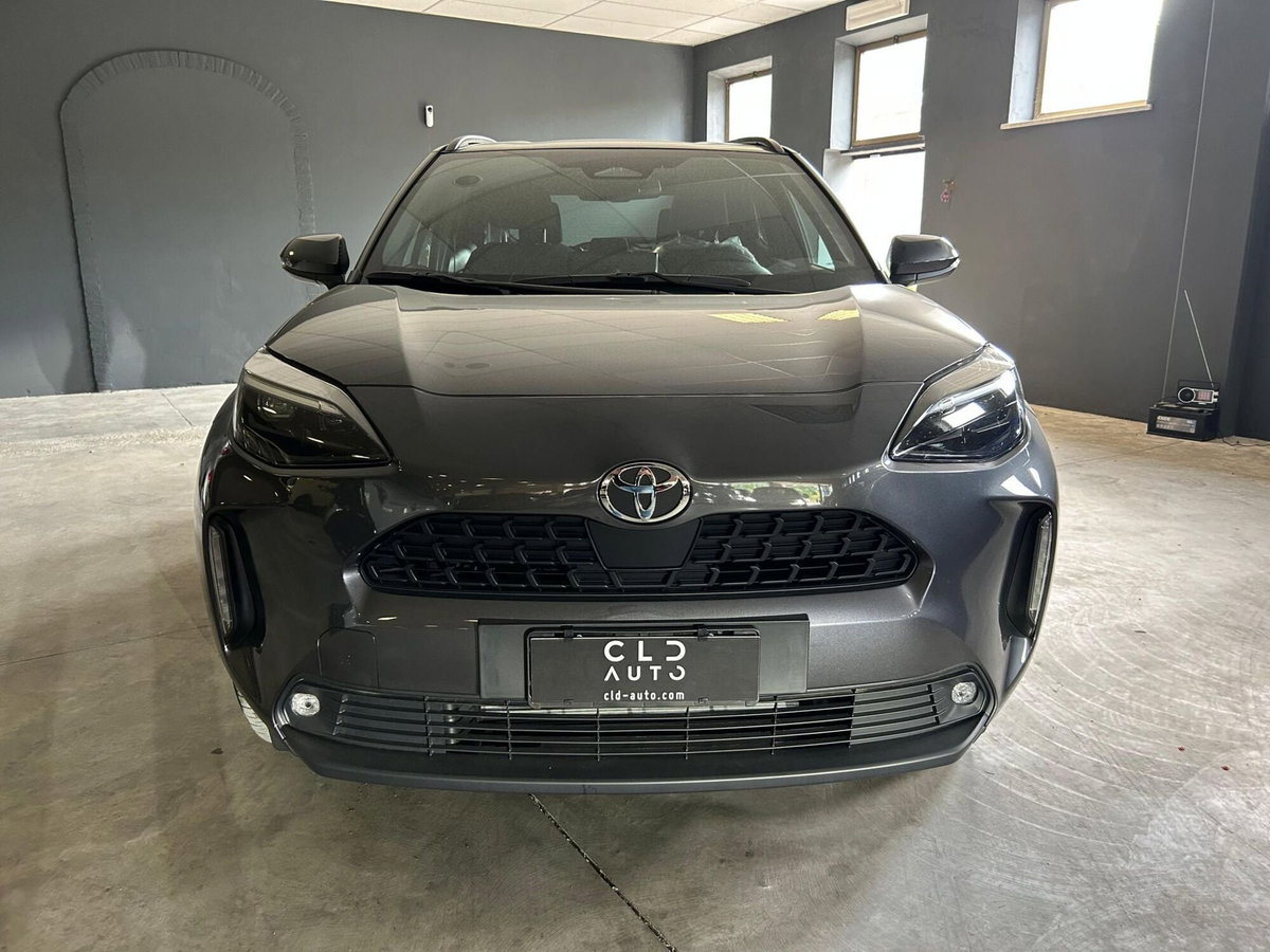 Toyota Yaris Cross Trend fwd 130cv e-cvt (2)
