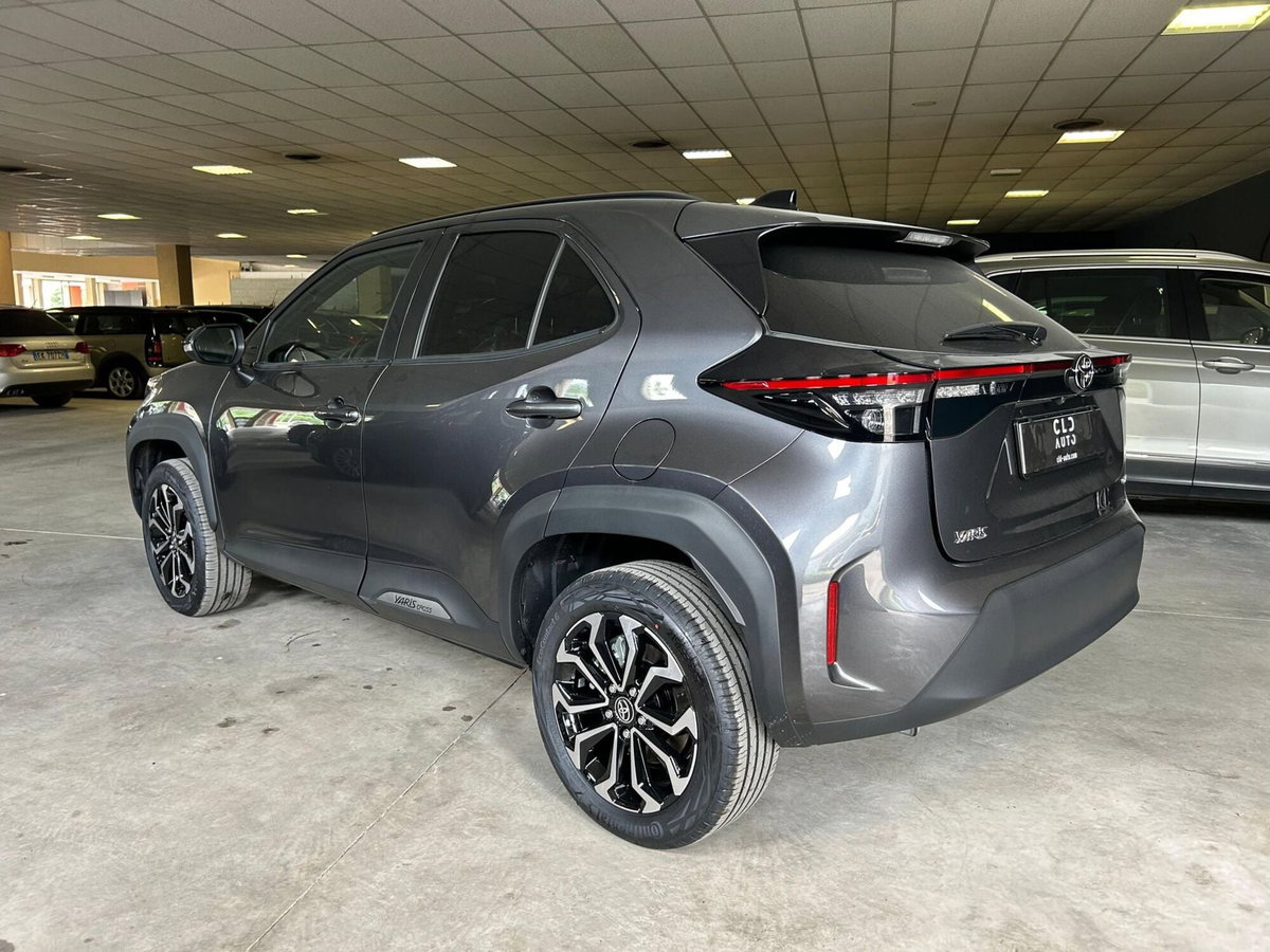 Toyota Yaris Cross Trend fwd 130cv e-cvt (6)