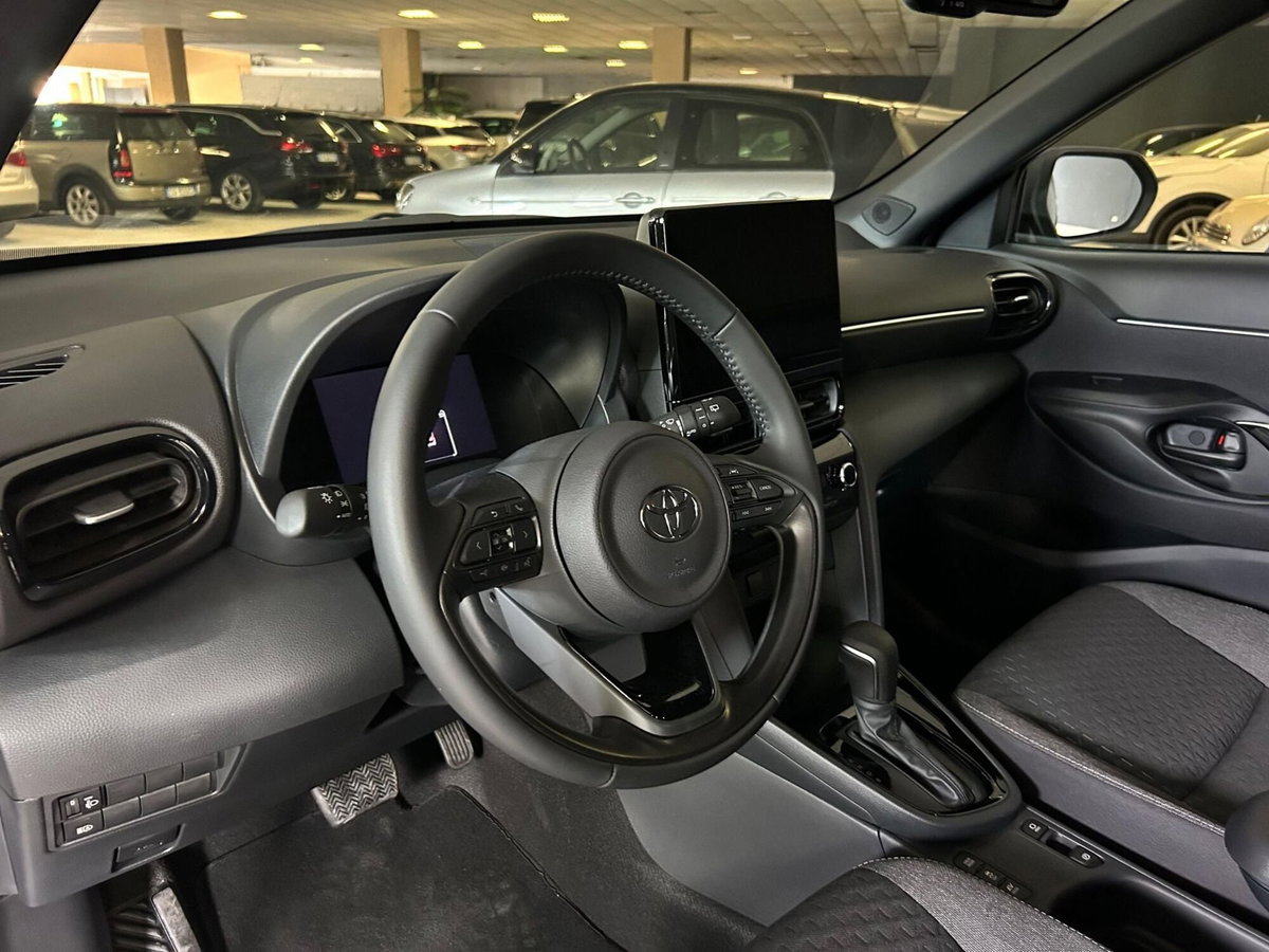 Toyota Yaris Cross Trend fwd 130cv e-cvt (7)