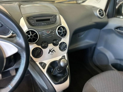 Ford Ka 1.3 TDCi 75CV Titanium (12)