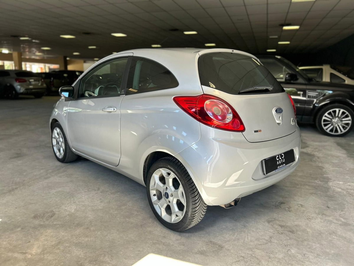 Ford Ka 1.3 TDCi 75CV Titanium (6)