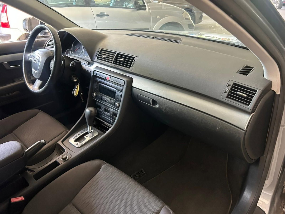 Audi A4 Avant 2.0 16V TDI Top plus (10)