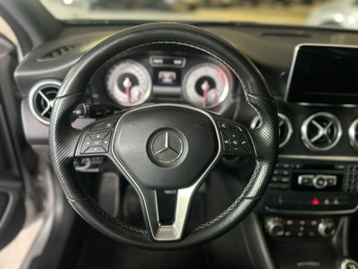 Mercedes-Benz Classe A 180 CDI BlueEFFICIENCY Automatic Executive (14)