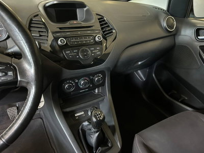 Ford Fiesta 1.1 85 CV 5 porte Plus (12)