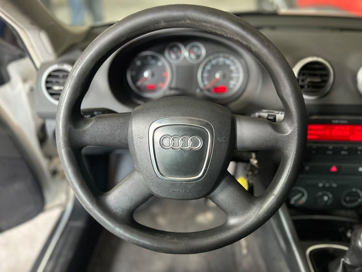 Audi A3 Sportback 1.6 TDI 90 CV CR F.AP Ambition (10)