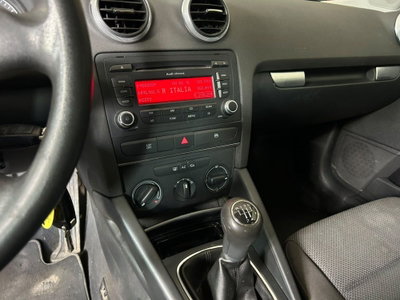 Audi A3 Sportback 1.6 TDI 90 CV CR F.AP Ambition (11)