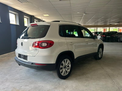 Volkswagen Tiguan 2.0 TDI DPF 4MOTION DSG R-Line (4)