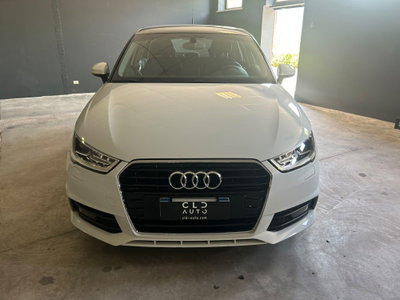 Audi A1 Sportback 1.4 TDI S tronic (2)