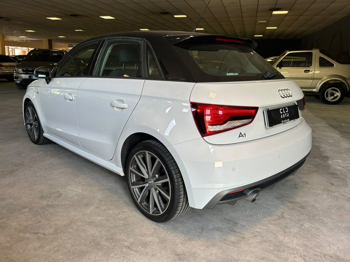 Audi A1 Sportback 1.4 TDI S tronic (6)