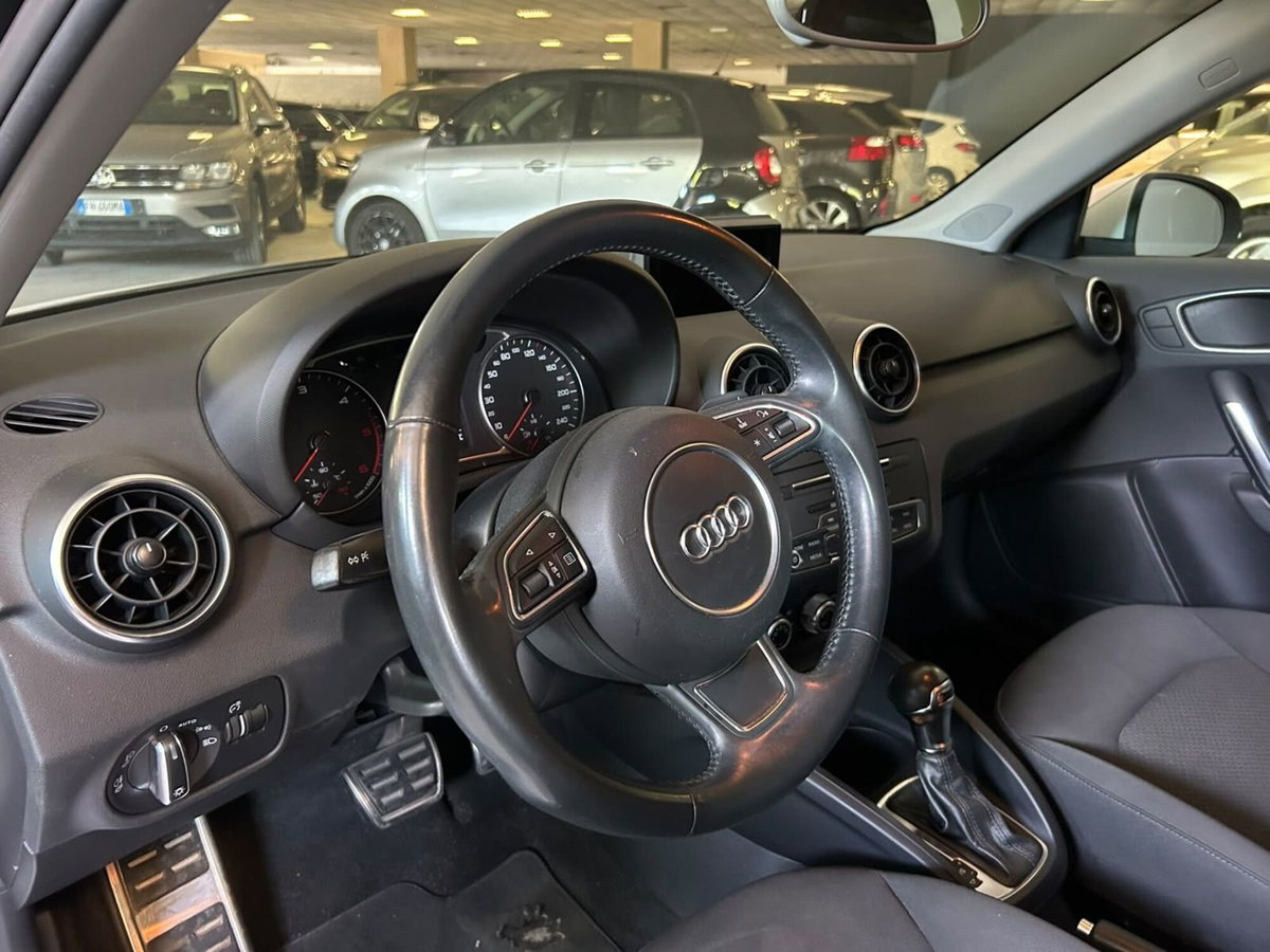 Audi A1 Sportback 1.4 TDI S tronic (7)