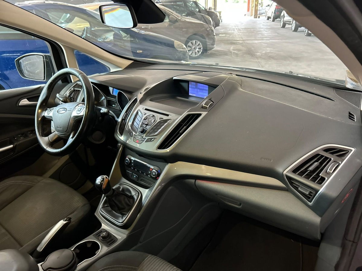 Ford C-Max 1.6 120CV GPL Titanium (10)