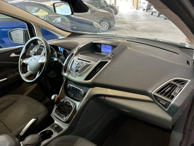 Ford C-Max 1.6 120CV GPL Titanium (10)