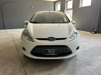 Ford Fiesta 1.6 TDCi 95 CV 5p. Titanium (2)