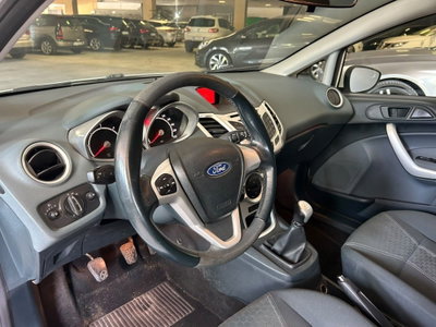 Ford Fiesta 1.6 TDCi 95 CV 5p. Titanium (4)