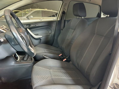 Ford Fiesta 1.6 TDCi 95 CV 5p. Titanium (5)