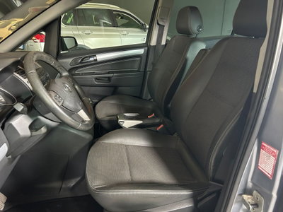 Opel Zafira 1.9 16V CDTI 150CV aut. Cosmo (12)