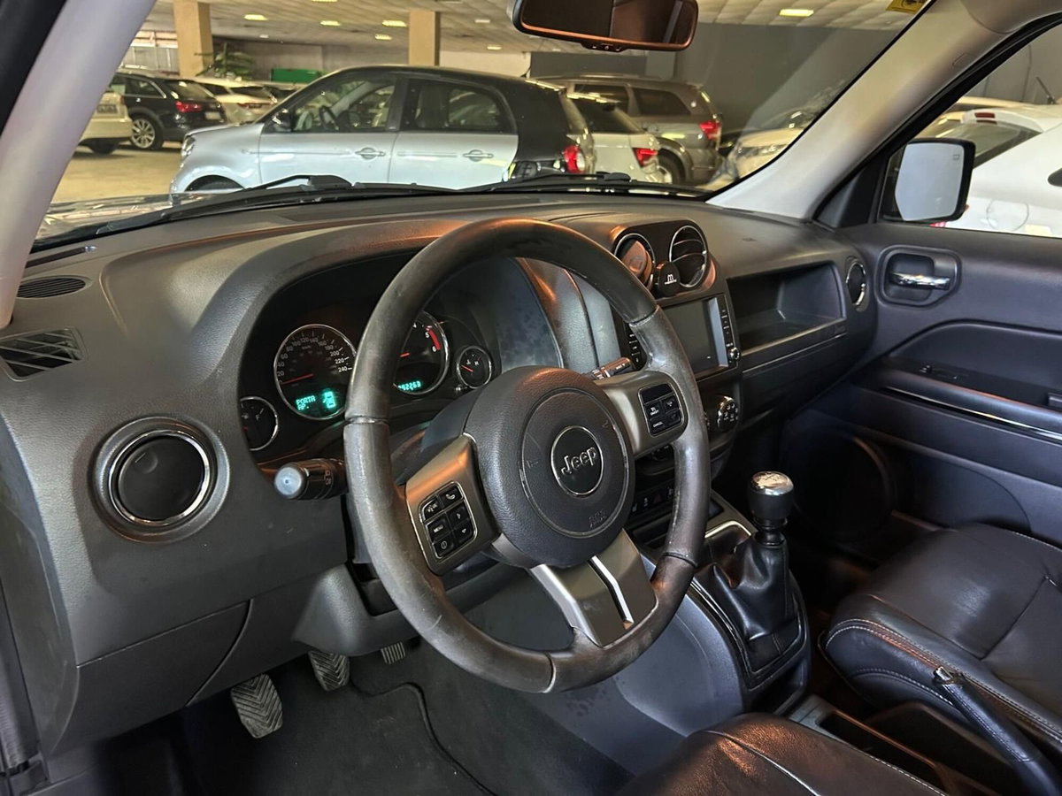 Jeep Patriot 2.2 CRD DPF Limited (7)