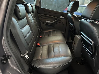 Ford Kuga 2.0 TDCI 163 CV 4WD Powershift Titanium (11)