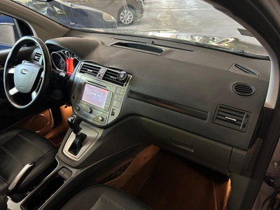 Ford Kuga 2.0 TDCI 163 CV 4WD Powershift Titanium (13)