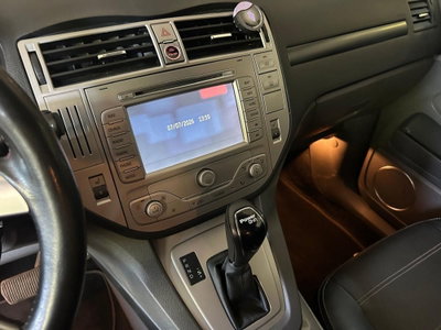 Ford Kuga 2.0 TDCI 163 CV 4WD Powershift Titanium (15)